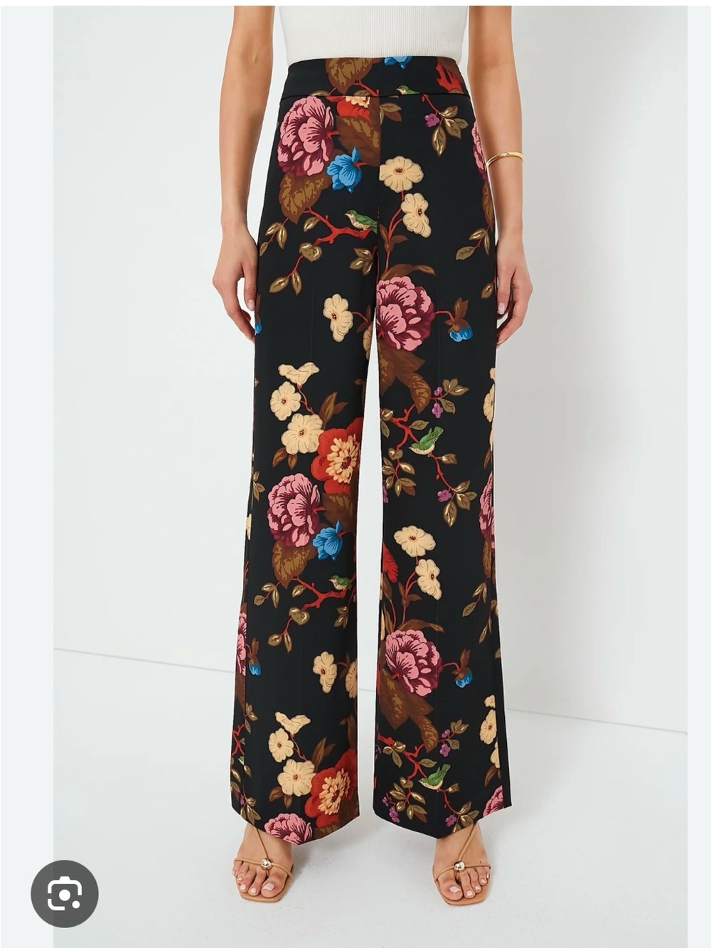ISO Tuckernuck Baroque Floral Palazzo Pants Size M